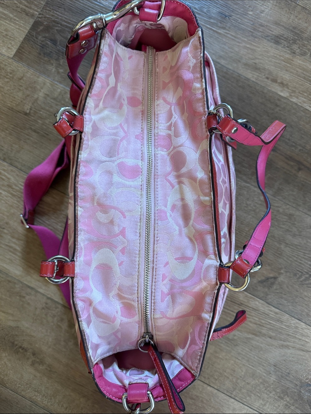 Coach y2k pink optic travel weekender bag with handtag - Picture 11 of 17